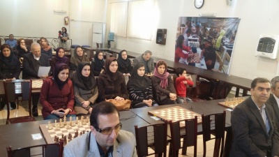 سارا سادات خادم الشریعه قهرمان شطرنج بانوان ایران در سال 94 شد