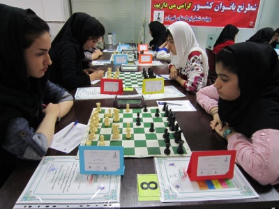 تصاویر دور دهم جشنواره سراسری بانوان کشور 