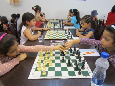 تصاویر روز شنبه 8 شهریور رده سنی استان تهران 1393