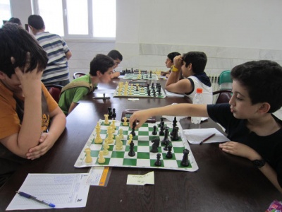 تصاویر روز شنبه 8 شهریور رده سنی استان تهران 1393