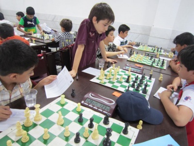 تصاویر روز شنبه 8 شهریور رده سنی استان تهران 1393