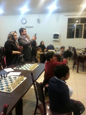 امیر پارسا تواضع قهرمان اولین دوره مسابقات جام دانش آموز