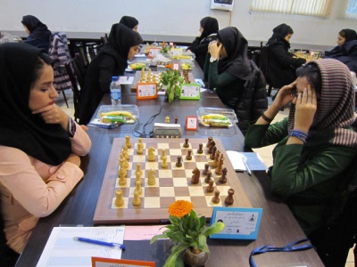 تصاویر افتتاحیه و دور اول مسابقات قهرمانی بانوان کشور در تهران 1393